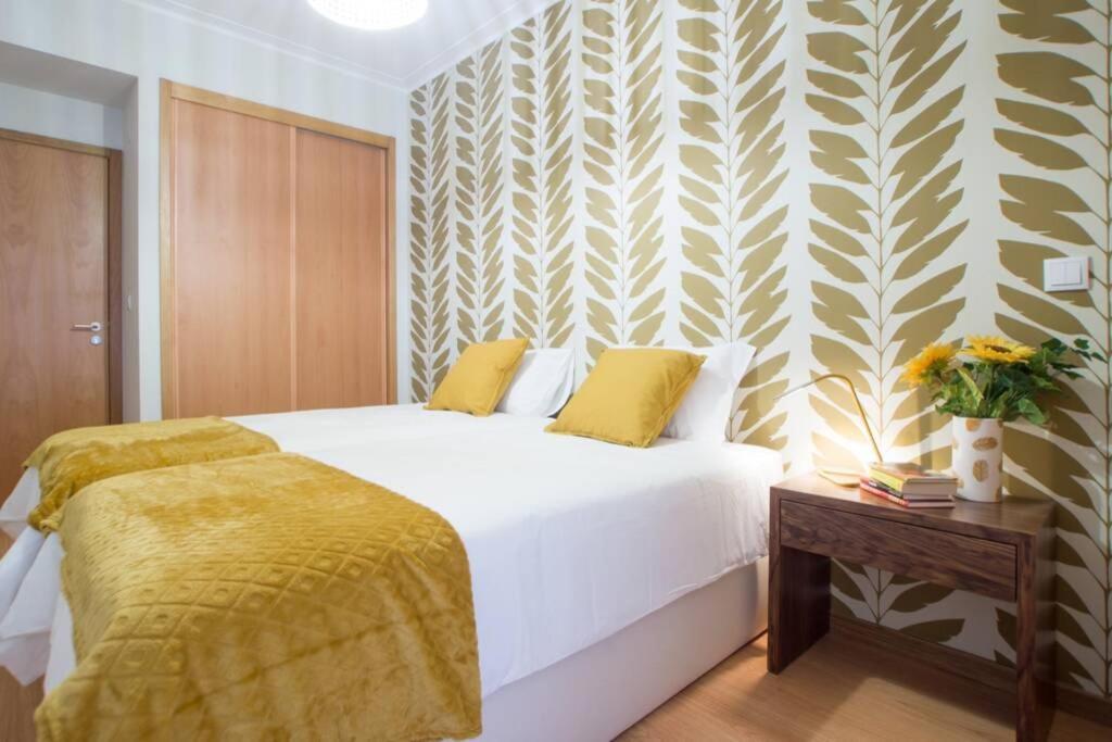 Modern Apartment In Coimbra City Center Dış mekan fotoğraf
